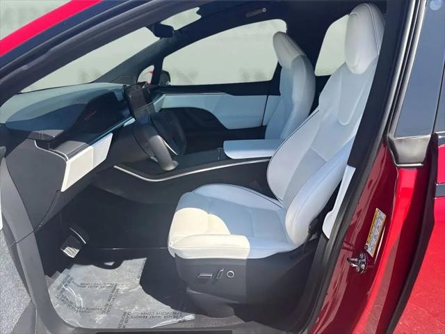 2023 Tesla Model X Plaid Tri Motor All-Wheel Drive