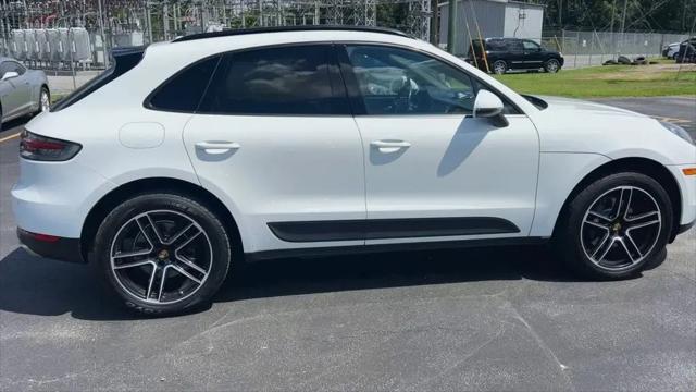 2020 Porsche Macan Macan