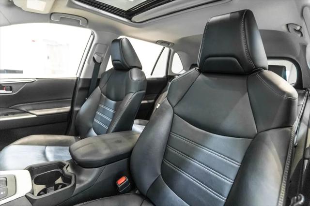 2021 Toyota RAV4 Hybrid XLE Premium