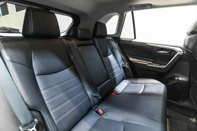 2021 Toyota RAV4 Hybrid XLE Premium