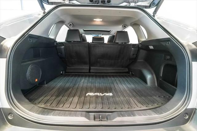 2021 Toyota RAV4 Hybrid XLE Premium