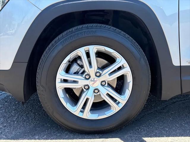 2024 GMC Terrain AWD SLE