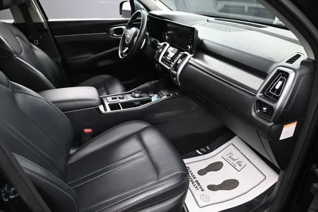 2022 Kia Sorento Hybrid EX