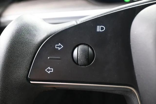 2022 Tesla Model X Dual Motor All-Wheel Drive