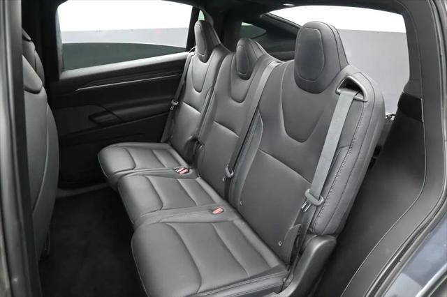 2022 Tesla Model X Dual Motor All-Wheel Drive