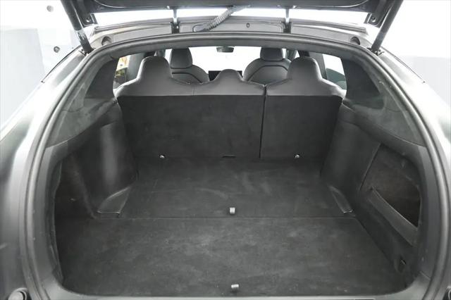 2022 Tesla Model X Dual Motor All-Wheel Drive