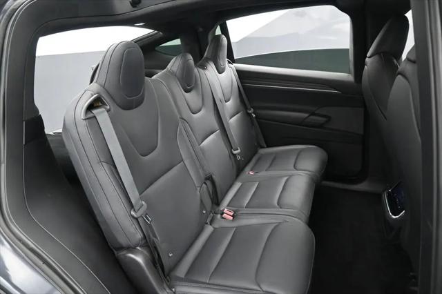 2022 Tesla Model X Dual Motor All-Wheel Drive