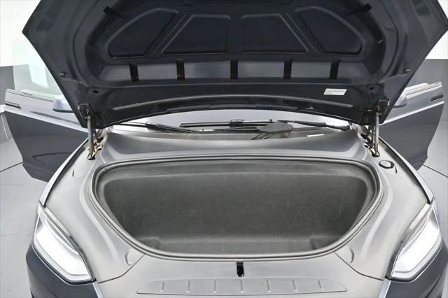 2022 Tesla Model X Dual Motor All-Wheel Drive