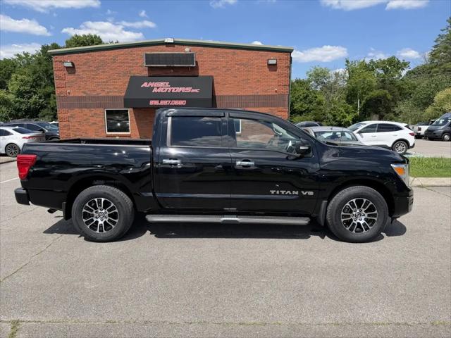 2020 Nissan Titan Crew Cab SV 4x4