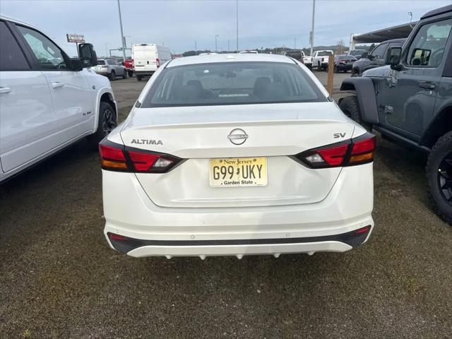 2024 Nissan Altima SV FWD