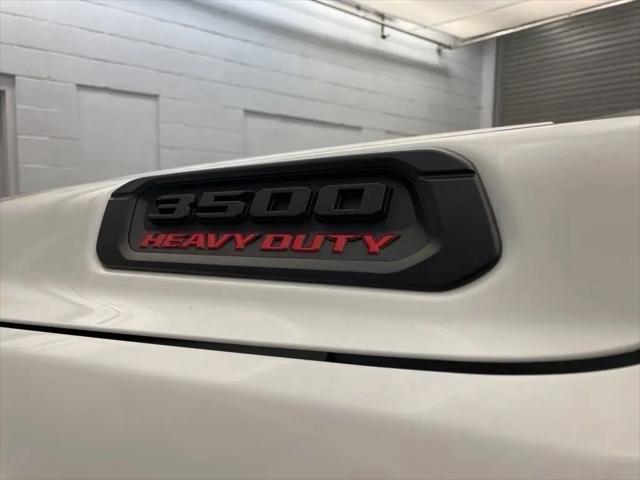 2026 Ram 3500 Tradesman Crew Cab 4x4 8 Box