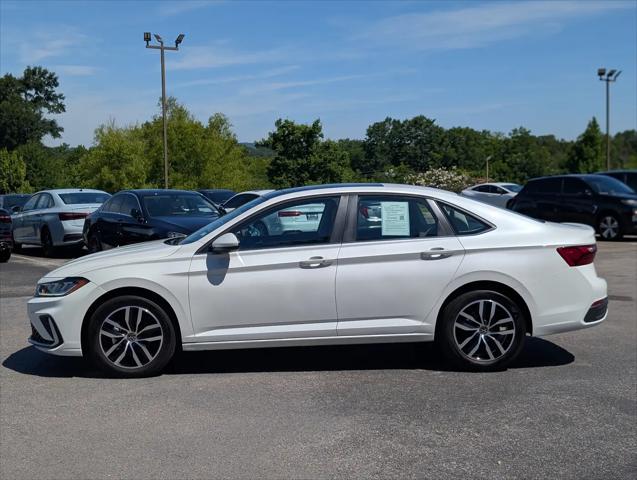 2025 Volkswagen Jetta 1.5T SE
