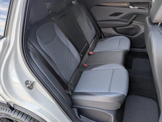 2025 Volkswagen Tiguan 2.0T SE R-Line Black