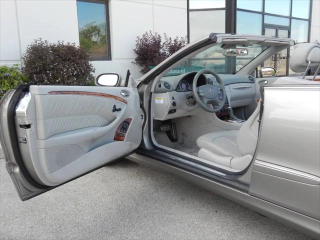 2005 Mercedes-Benz CLK-CLASS CLK 320