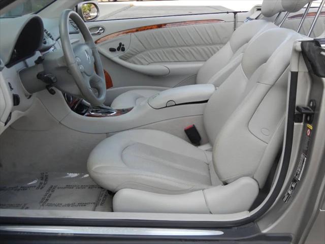 2005 Mercedes-Benz CLK-CLASS CLK 320
