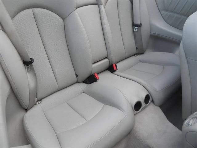 2005 Mercedes-Benz CLK-CLASS CLK 320