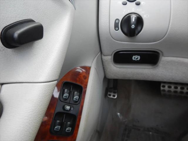 2005 Mercedes-Benz CLK-CLASS CLK 320