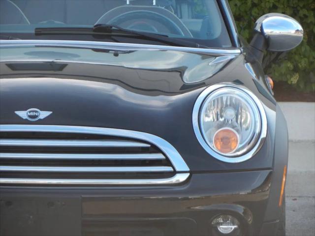 2011 MINI Cooper Cooper