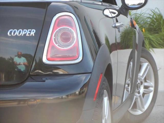 2011 MINI Cooper Cooper