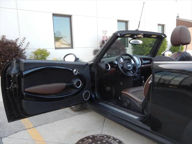 2011 MINI Cooper Cooper