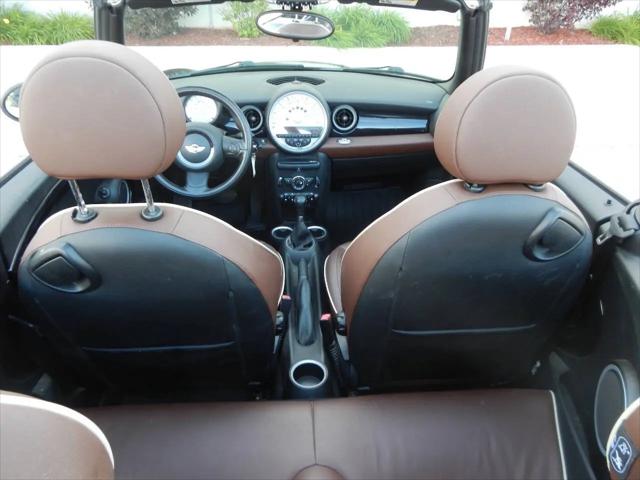 2011 MINI Cooper Cooper