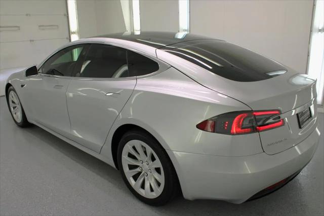 2018 Tesla Model S 75D