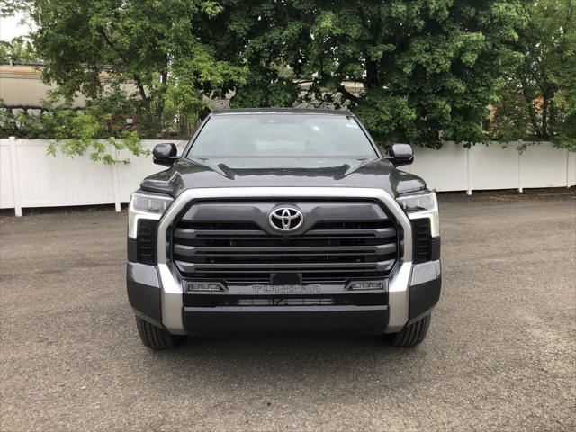 2026 Toyota Tundra Limited CrewMax 5.5' Bed