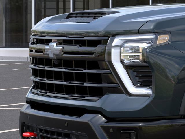 2026 Chevrolet Silverado 2500HD Crew Cab, Standard Bed, LT, 4WD