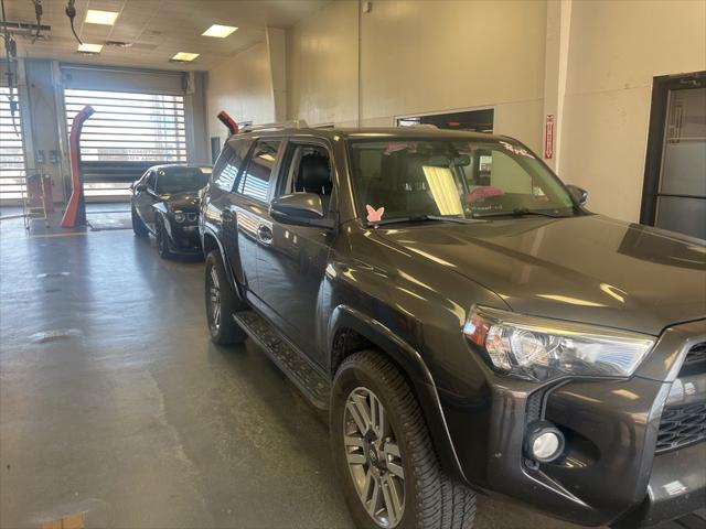 2016 Toyota 4Runner SR5 for sale near Groveport, OH