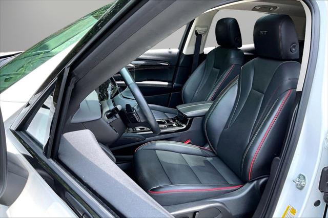 2023 Buick Envision Essence AWD