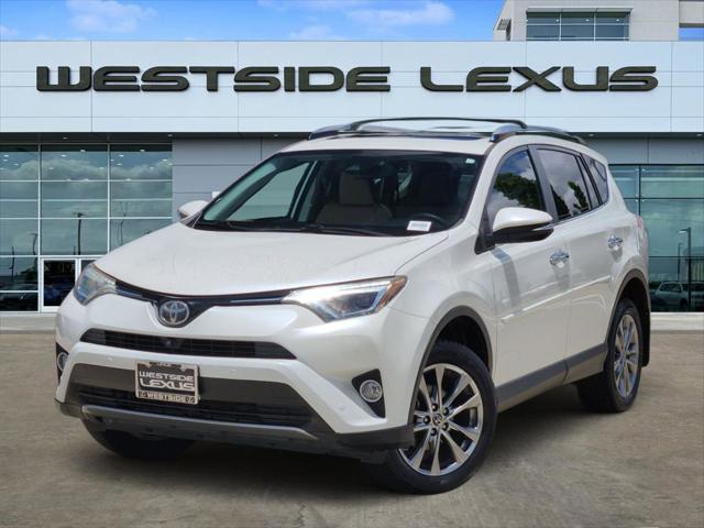 2017 Toyota RAV4 Limited's photo
