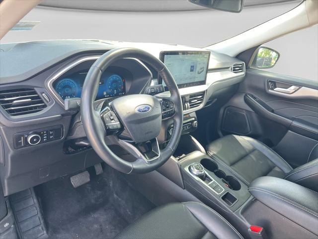 2025 Ford Escape Platinum