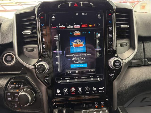 2021 Ram 1500 Big Horn Crew Cab 4x4 5'7" Box