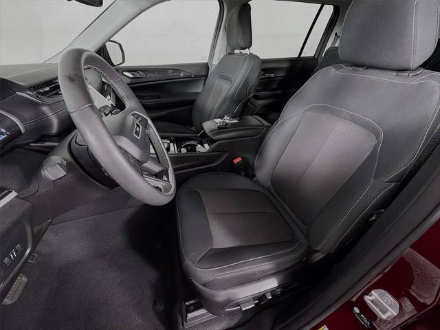 2023 Jeep Grand Cherokee L Laredo 4x4