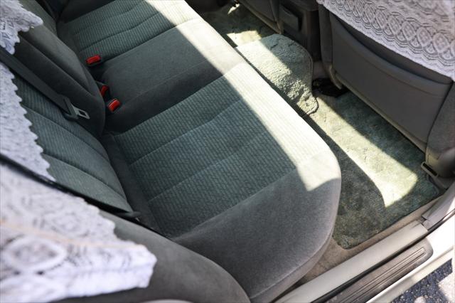 2000 Toyota Van Unknown