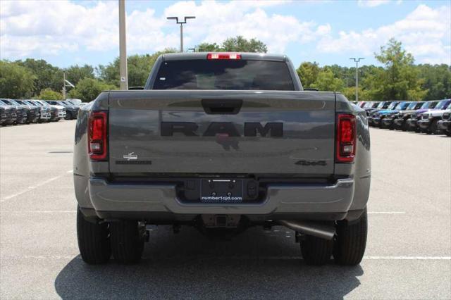 2026 RAM 3500 RAM 3500 BIG HORN CREW CAB 4X4 8 BOX