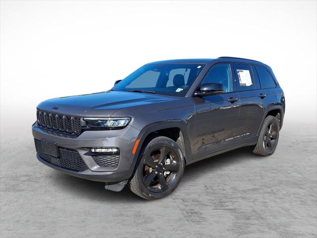 2025 Jeep Grand Cherokee Limited 4x4 2025 Jeep Grand Cherokee Limited 4x4