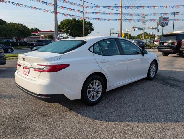 2025 Toyota Camry LE