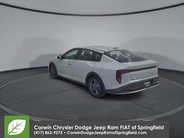 2025 Kia K4 LXS
