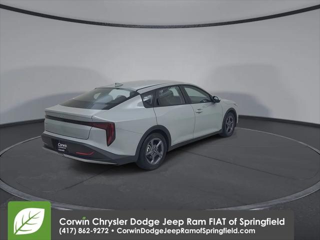 2025 Kia K4 LXS