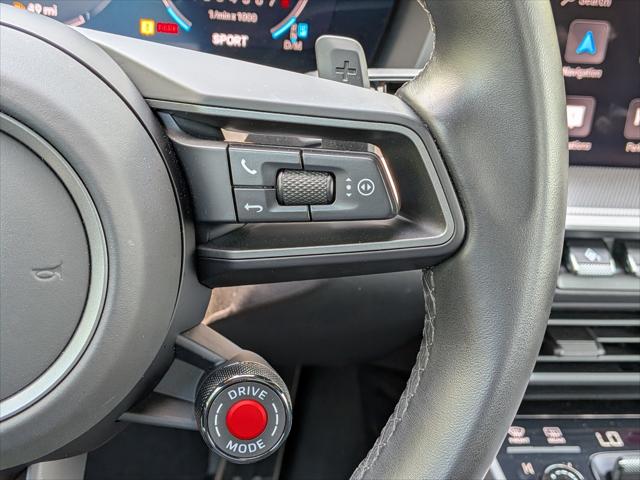 2025 Porsche 911 Carrera