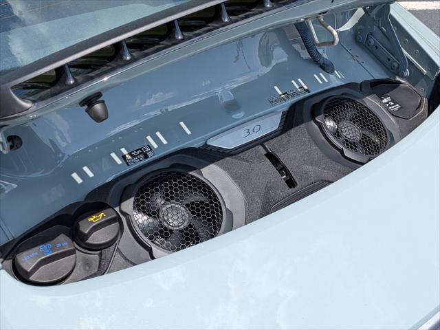 2025 Porsche 911 Carrera