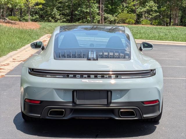 2025 Porsche 911 Carrera
