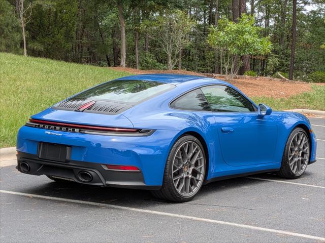 2025 Porsche 911 Carrera