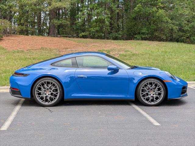 2025 Porsche 911 Carrera