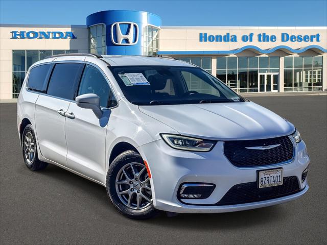 2021 Chrysler Pacifica Touring for sale in Cathedral City, CA