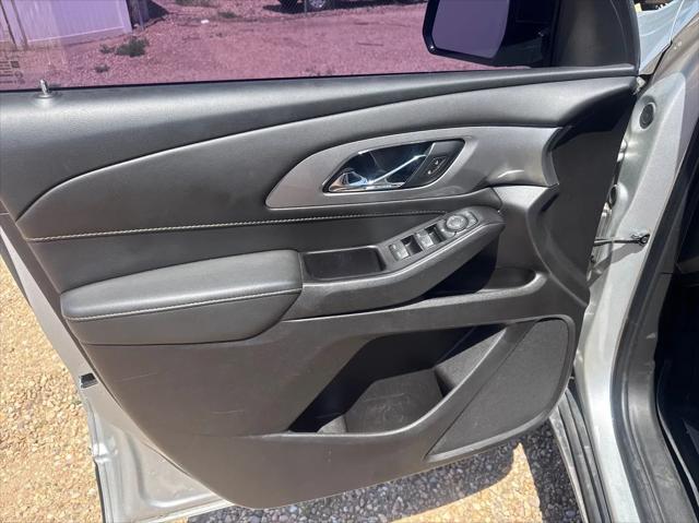 2020 Chevrolet Traverse FWD LS
