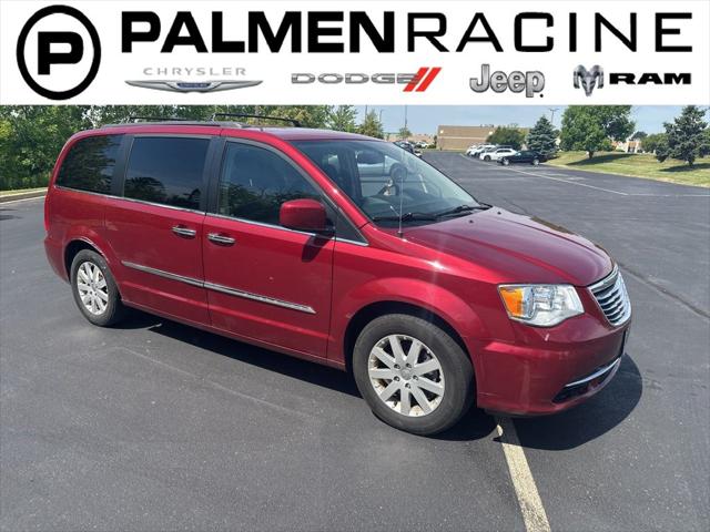 2015 Chrysler Town & Country Touring for sale in Racine, WI