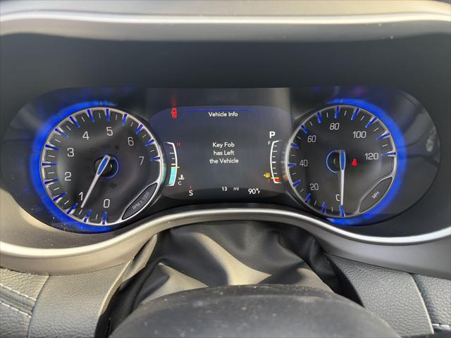2027 Chrysler Pacifica Limited