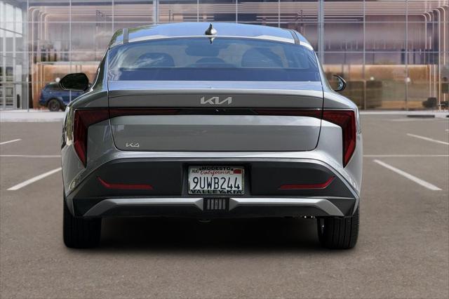 2025 Kia K4 EX